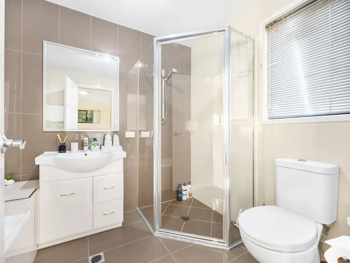 3Bd Townhouse Close To Shops, Transport With Carpark Brisbane
