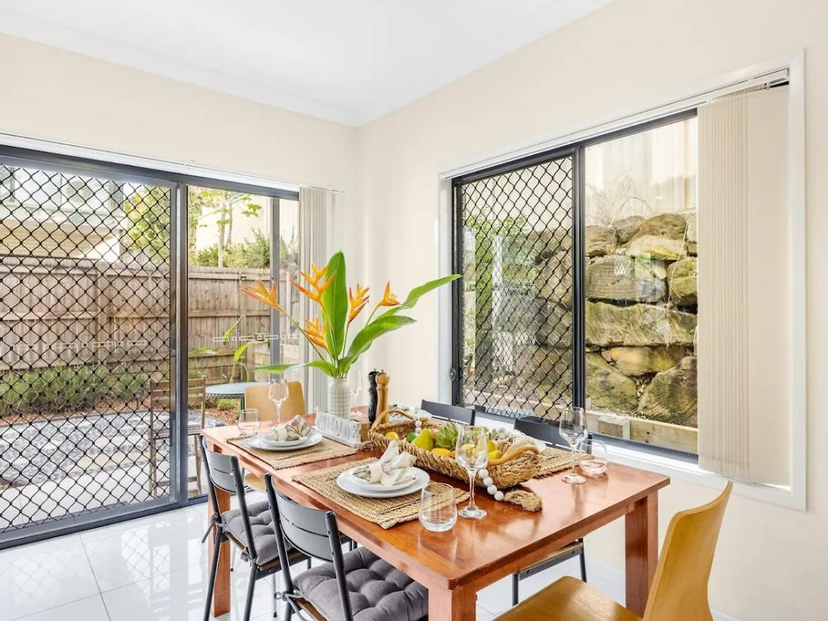 Casa vacanze 3Bd Townhouse Close To Shops, Transport With Carpark Brisbane